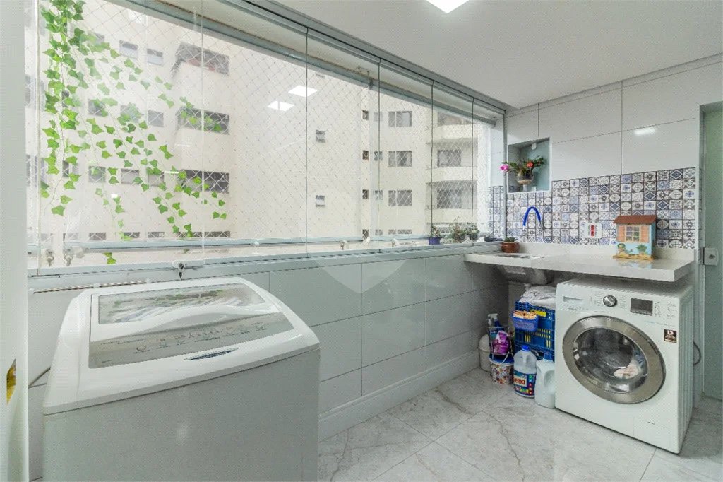 Apartamento com 110 m² - 3 quartos - 1 suíte- 1 vaga - Paraíso