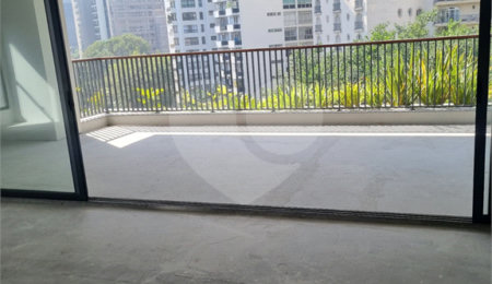 Apartamento à venda com 4 suítes em Cerqueira César, São Paulo, SP