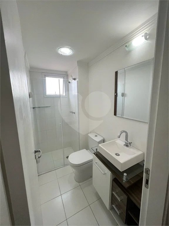 APARTAMENTO de 2 quartos (1 suíte) á venda em Santo André, 75m², 2 garagens fixas e cobertas, é entrar e morar!