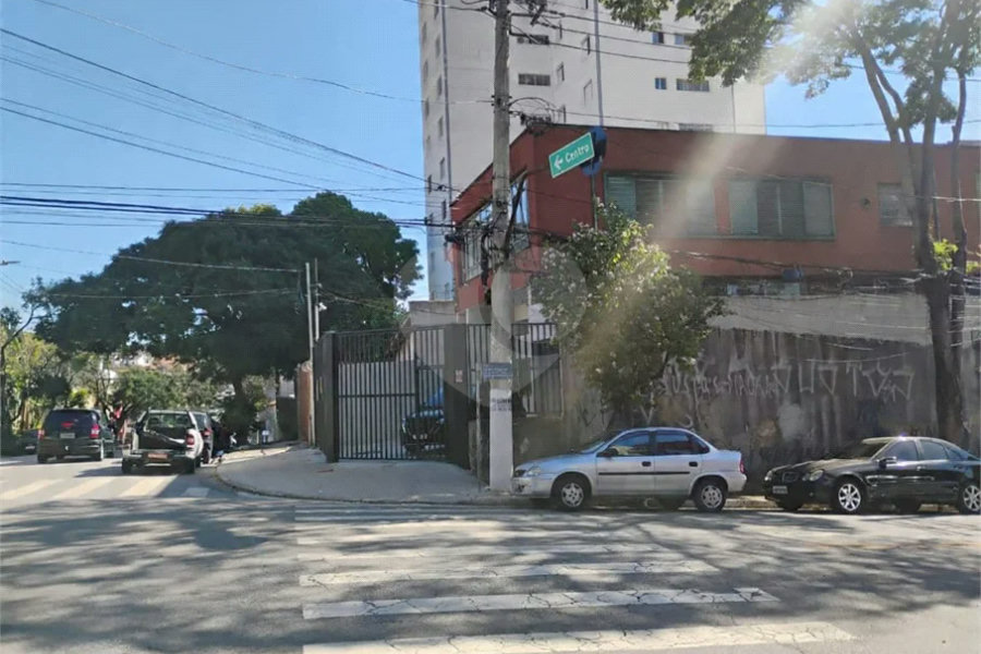 Espaço com 85 m2 na Vila Mascote