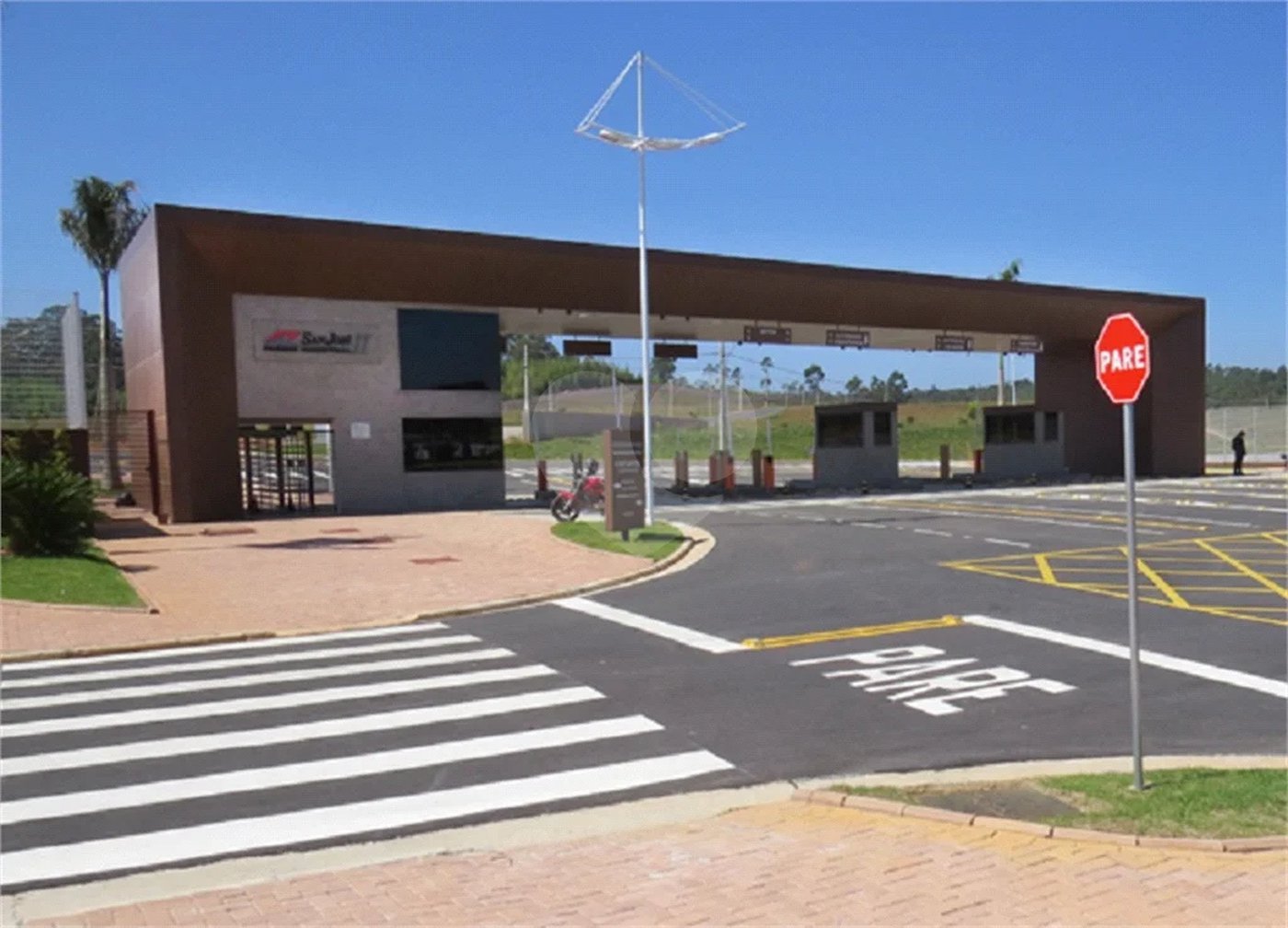 Terreno industrial de 3.000 m² à venda em Cotia/SP