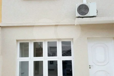Casa de vila para venda e locação na região da Mooca