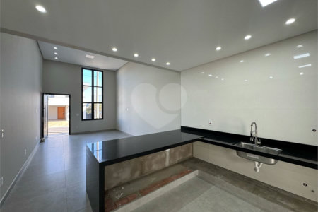 Casa Térrea com 163m² no Faixa Azul