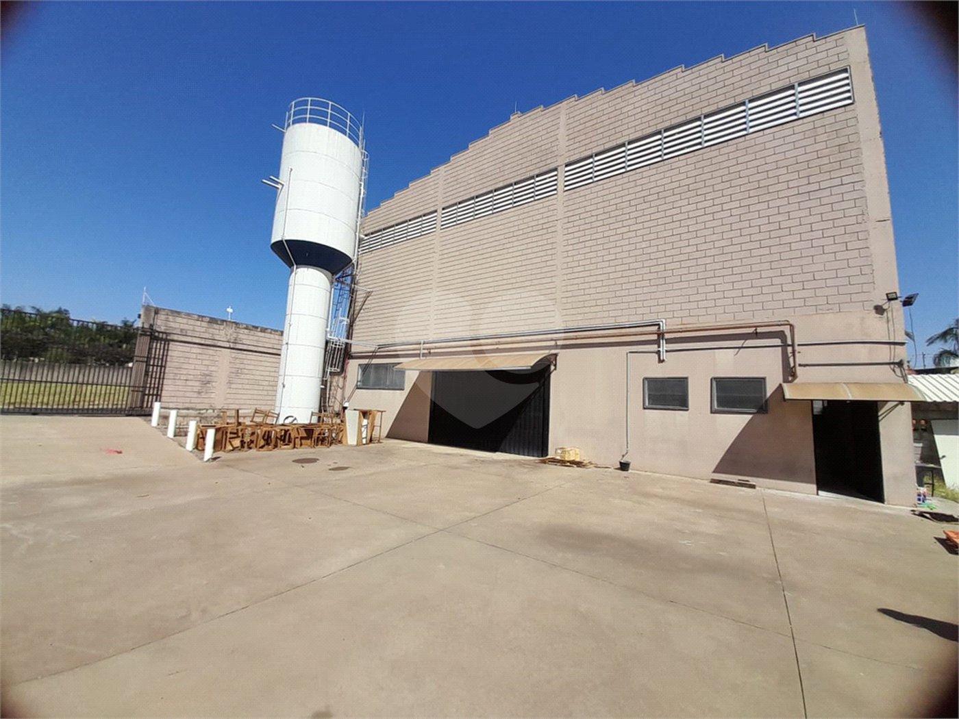 Galpão Industrial no Jardim Tangará - 1.714,91 m² de Área Útil