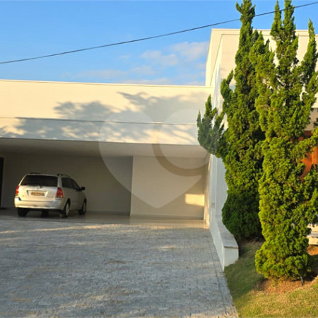 Casa à venda com 7 quartos, sendo 5 suítes, em Residencial Jardim Primavera, Louveira, SP