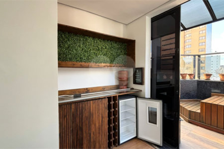Cobertura duplex com 90 m², perfeita para quem busca conforto, privacidade e uma excelente localização.
