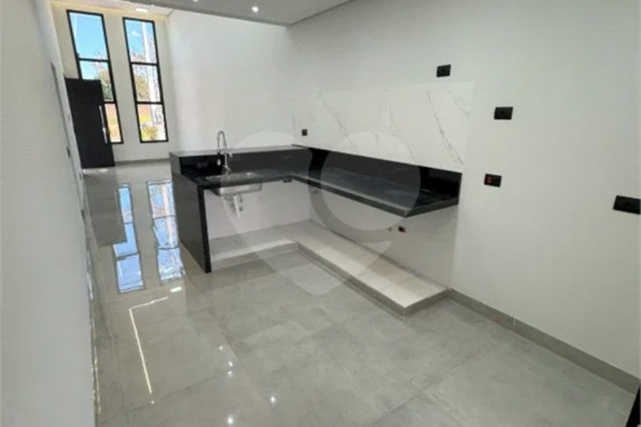 Casa Térrea NOVA 03 dormitórios sendo 1 suíte master – Condomínio, Piracicaba-SP.