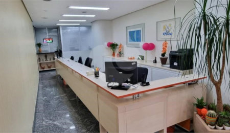 Sala à venda ou para alugar em República, São Paulo, SP