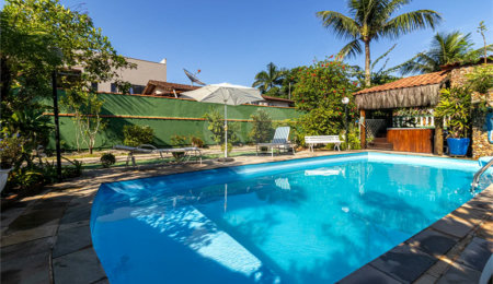 Casa à venda com 4 quartos, sendo 1 suíte,  em Morada da Praia, Bertioga, SP