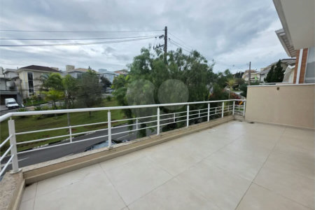 Casa à venda ou para alugar com 3 quartos, sendo 1 suíte,  no condomínio Terras de São Francisco, Vinhedo - SP