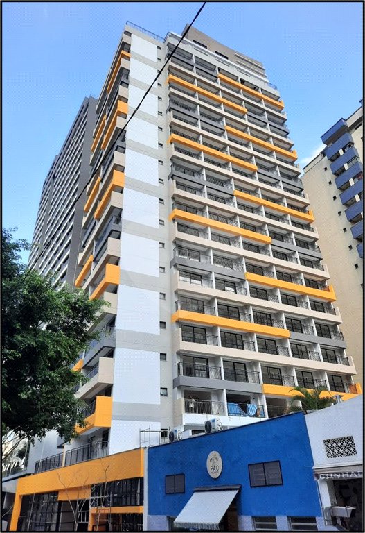 Apartamento à venda na Bela Vista de 24m2 com 1 dormitórios e sem vagas.Estuda Permuta.