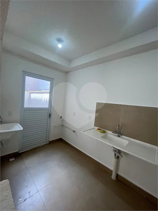 Apartamento 2 dormitorios. uma vaga, para alugar Villa Vic Florença