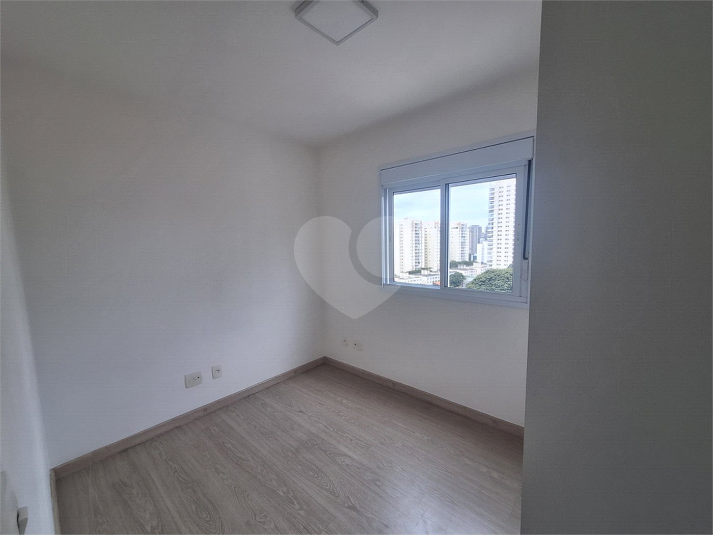 Apartamento à venda em Vila Gumercindo – 55m²
