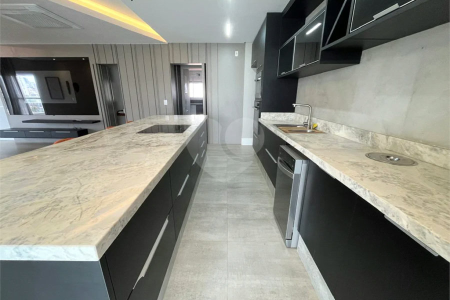 Maravilhoso Apartamento com 3 quartos no Jardim Europa