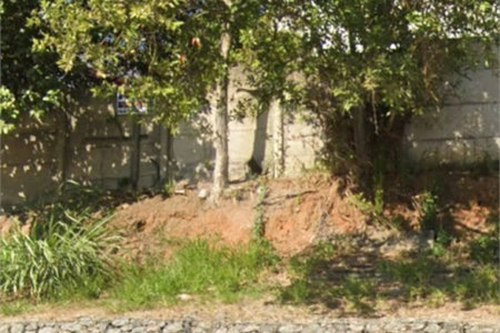 Terreno Comercial à Venda 231,75m²- Avenida Gerônimo de Camargo, s/n