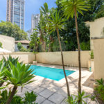 Apartamento para venda em Moema com 185m², 3 dormitórios sendo 1 suíte e 1 vaga