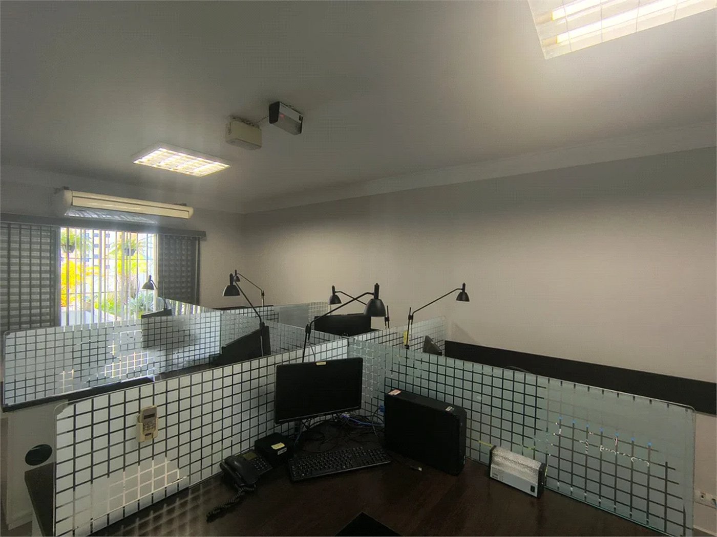 Excelente Prédio Comercial Mobiliado à Venda no Butantã – Ideal para sua Empresa!