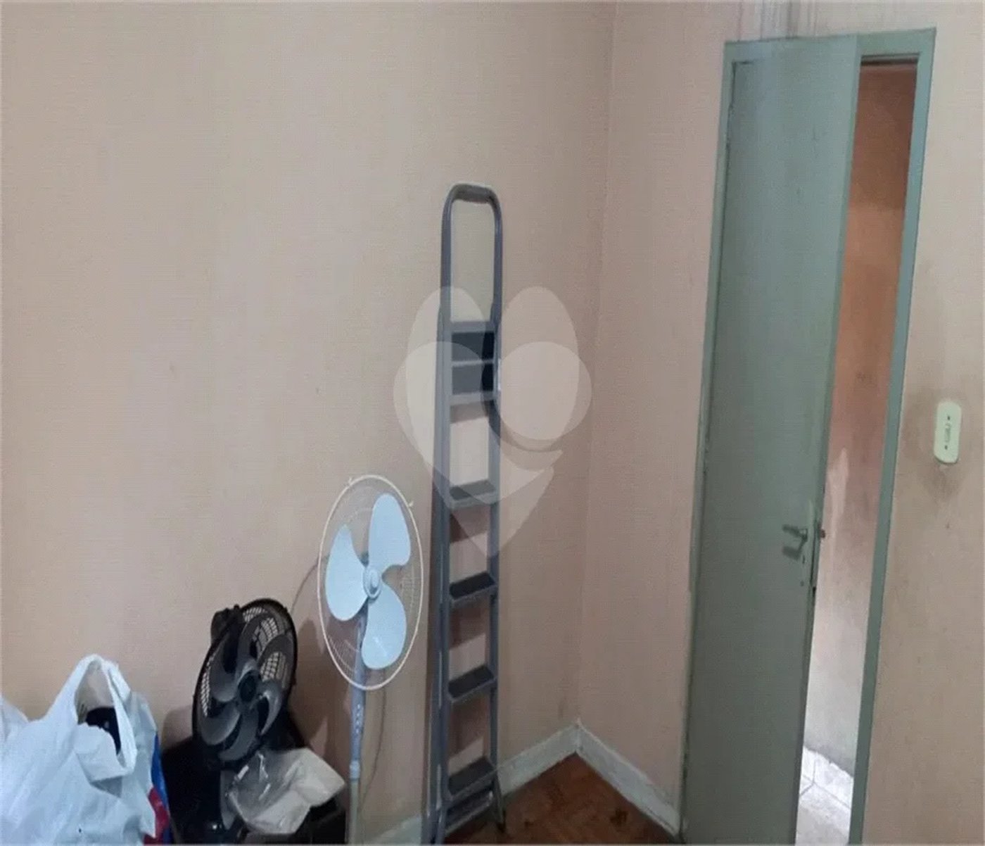 07 CASAS EM UM TERRENO DE 573 M² PARA VENDA AO LADO DA AV ENGENHEIRO CAETANO ÁLVARES