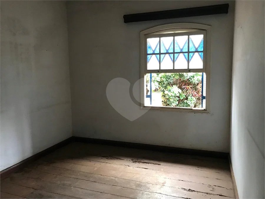 CASA À VENDA COLOCADA COM A SANTA CASA