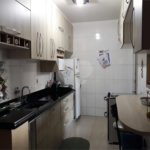 Casa térrea no Samambaia.