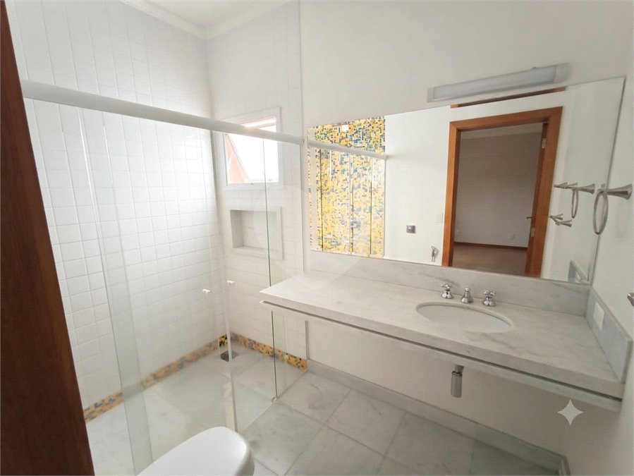 Exclusividade e Sofisticação no Swiss Park: O Sobrado Perfeito em São Carlos, com, 3 suites,2 salas, área Gourmet, persianas blackout automatizadas.