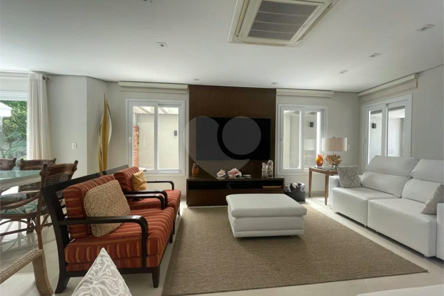 Casa à venda com 5 suítes em Riviera de São Lourenço, Bertioga, SP