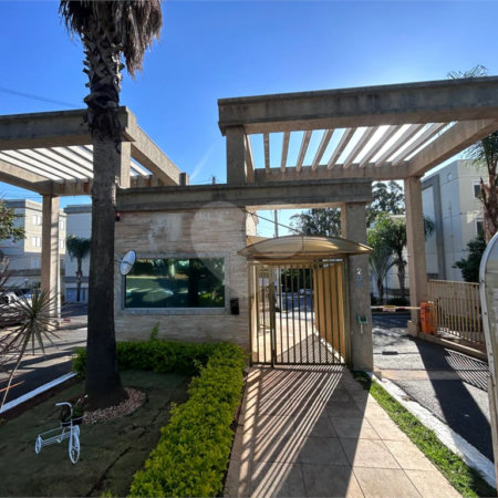 Apartamento no Monte D'oro á venda.