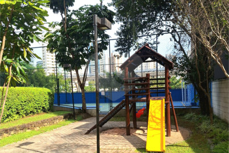 Apartamento à venda com 3 suítes em Campo Belo, São Paulo, SP