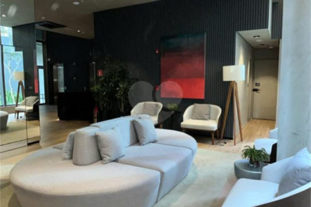 Studio de Alto Padrão no Cobiçado JK Square, Itaim Bibi | 42m², 1 Vaga