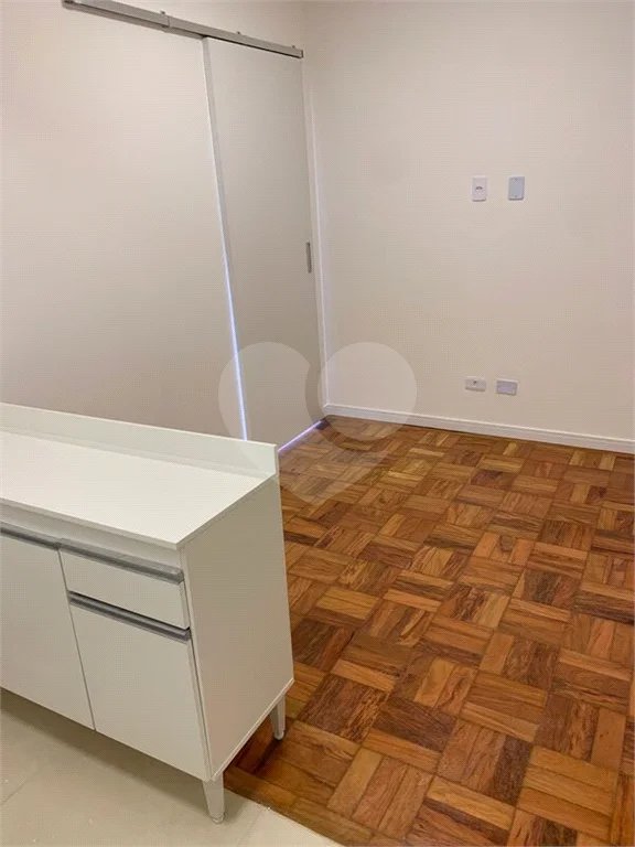 Apartamento á venda no Centro de São Paulo de 26m² com 1 dormitório