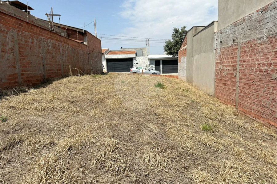 TERRENO À VENDA – CAMPOS DO CONDE