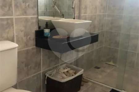 A VENDA SOBRADO, 100M², 3 DORMITORIOS 2 SENDO SUITE, 3 BANHEIROS, 2 VAGAS DE GARAGEM, SÃO JOSÉ DOS C
