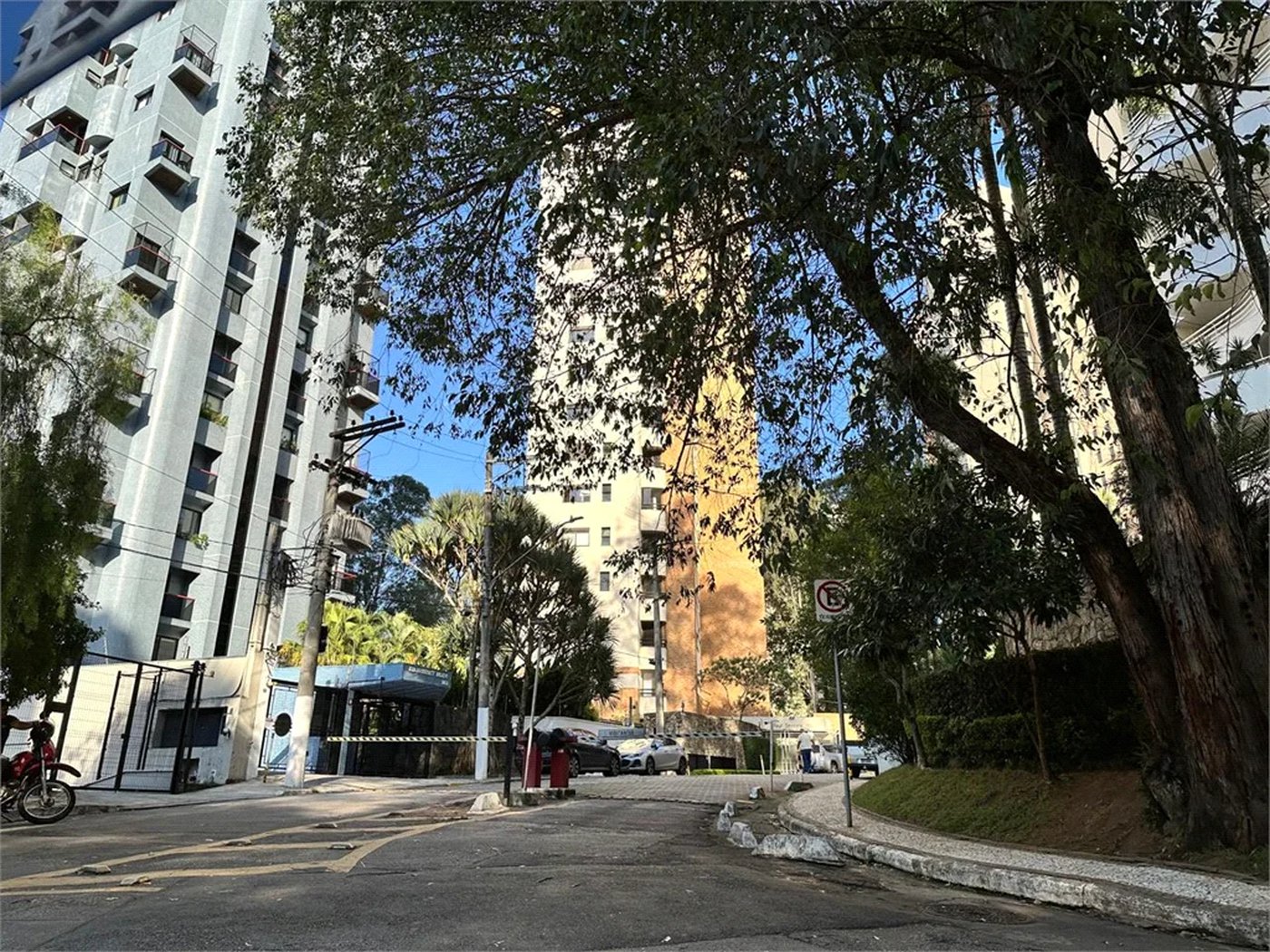 Apartamento à venda com 2 suítes em Vila Andrade, São Paulo, SP