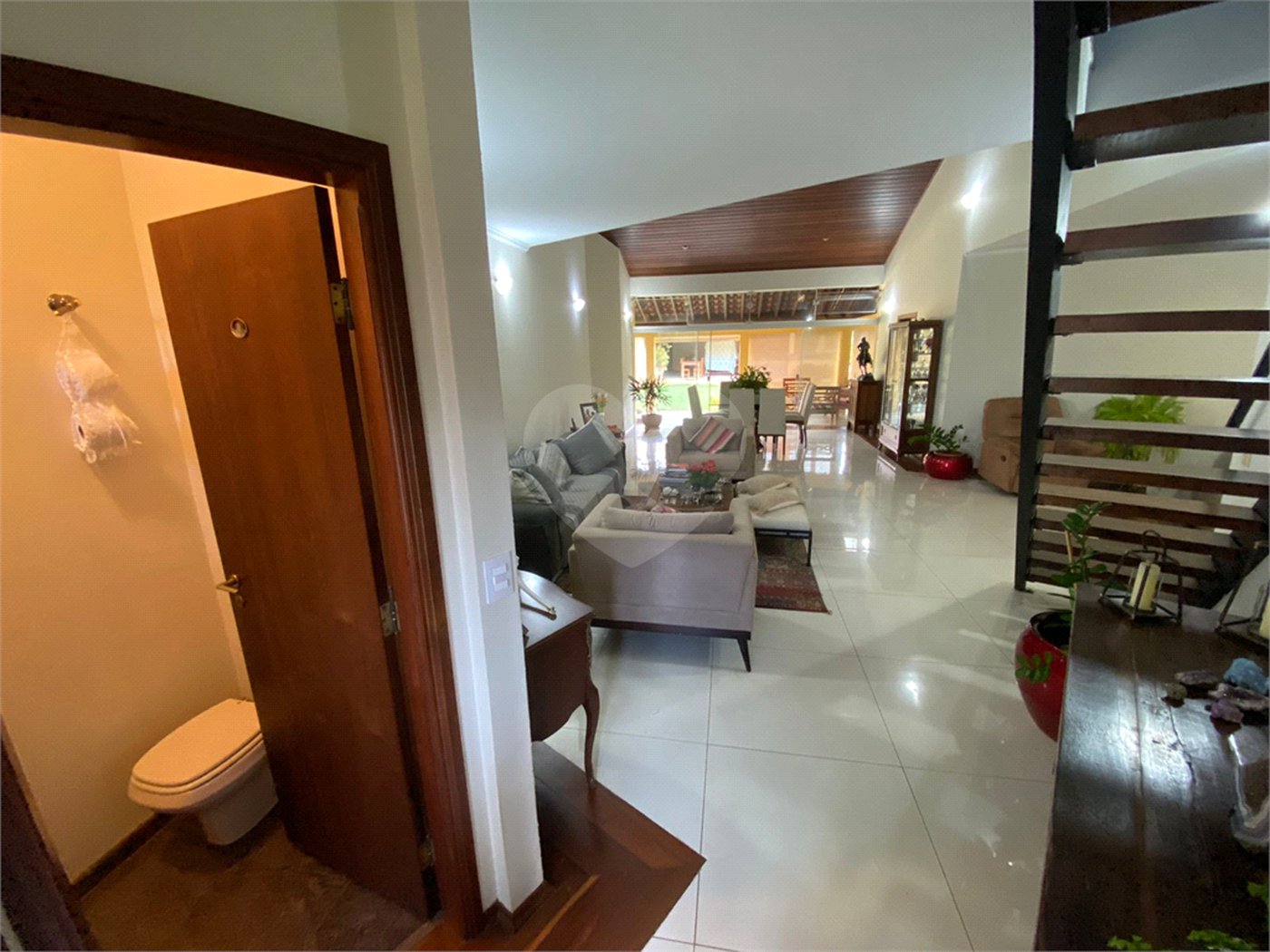 Casa térrea no Condomínio Parque Faber I
