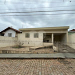 Casa a venda na Cidade Jardim com 3 dormitorios e 1 suite