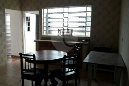 Casa Térrea à venda ou para alugar com 4 quartos, sendo 1 suíte, em Jardim Aeroporto, São Paulo, SP