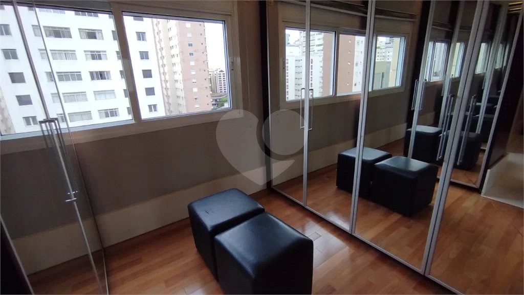 Á venda Apartamento Alto Padrão 5 suítes / 8 vagas 522m² Vila Nova Conceição