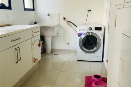 Apartamento com 170m² , 2 dormitórios , sendo 2 suítes , 3 vagas , à venda no bairro Jardim , em Santo André.
