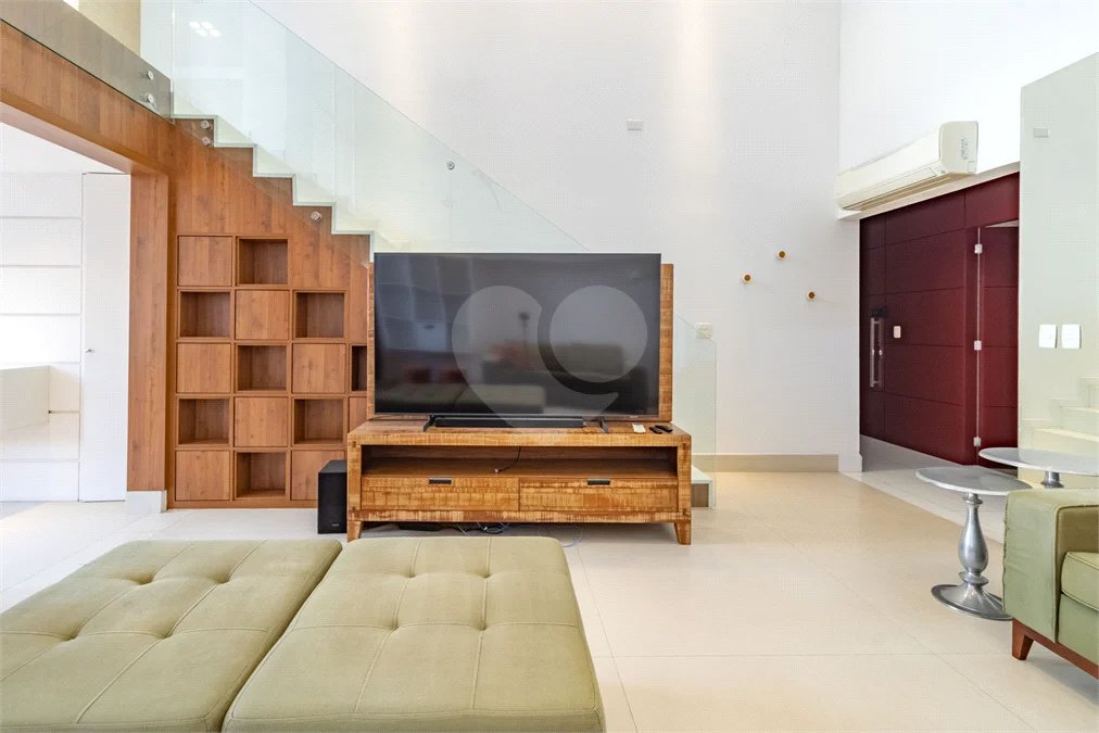 APARTAMENTO PARA LOCAÇÃO COM 151M2 - 3 QUARTOS ( 2 SUÍTES ) - 3 VAGAS NO JARDIM AMÉRICA.