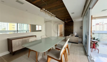 Apartamento à venda com 3 suítes em Vila Mariana, São Paulo, SP