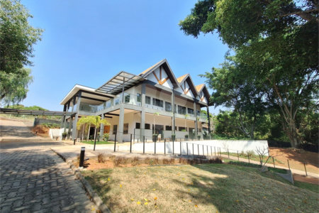 Prédio / Casa Comercial para Restaurante ou Casa de Eventos em Vinhedo/SP