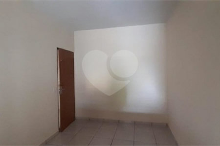 Casa térrea disponivel para venda ou locação