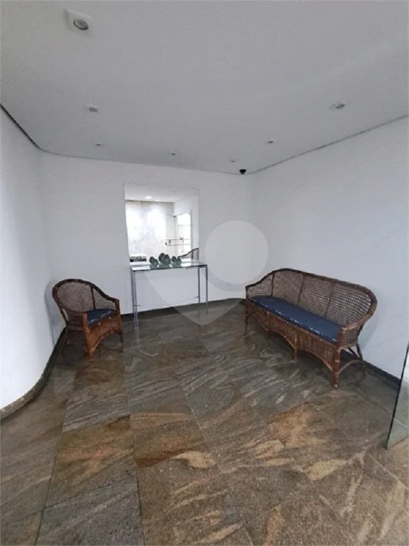 Apartamento 97m² para locação com 2 dormitórios e 1 vaga para garagem localizado na Vila Clementino