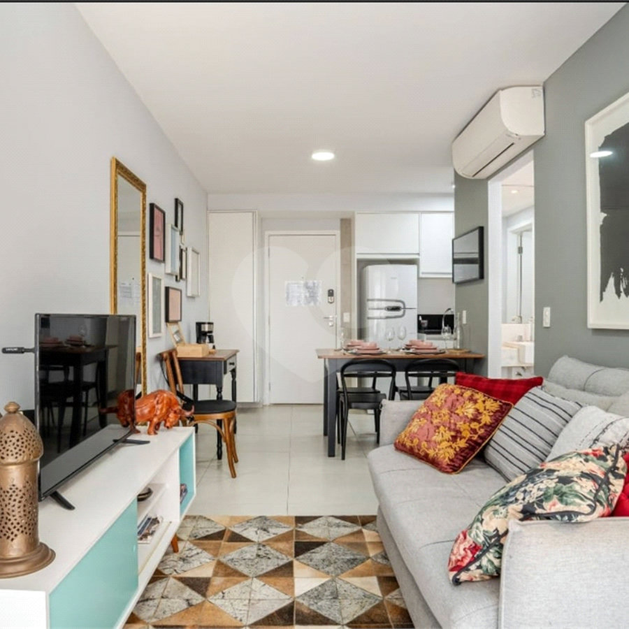 Pratico e moderno apartamento mobiliado de 45 m2 na Bela Vista