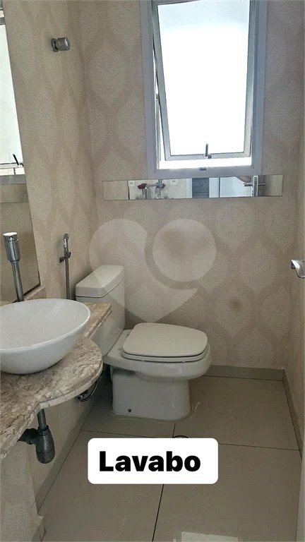 Apartamento com 246m² , 4 dormitórios , sendo 2 suítes , 4 vagas de garagem , à venda na Penha.