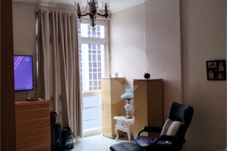 Apartamento em Higienópolis com 2 dormitórios