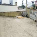 Galpão com 1155m² , 6 banheiros , sendo 2 vestiários , atualmente com 13 vagas , podendo chegar a 17 , à venda na Vila Principe de Gales em Santo André.