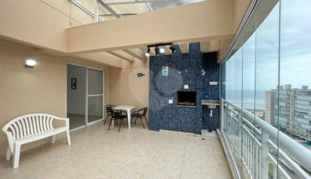 Apartamento à venda com 3 quartos, sendo 1 suíte,  no Centro, Bertioga, SP