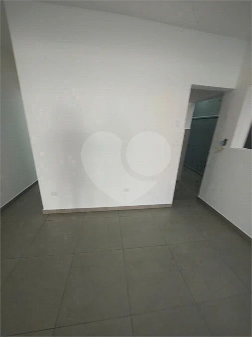 SALÃO COMERCIAL DE 100M² - RECEM REFORMADO