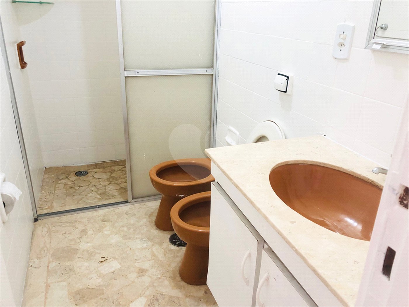 Moema, apto para locação, localização imperdível!!!